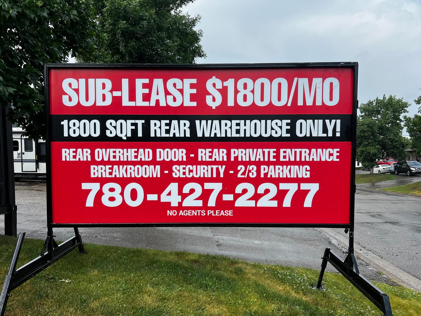 For Lease Signs Grande Prairie​